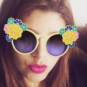 Meet your Posher, Yolanda